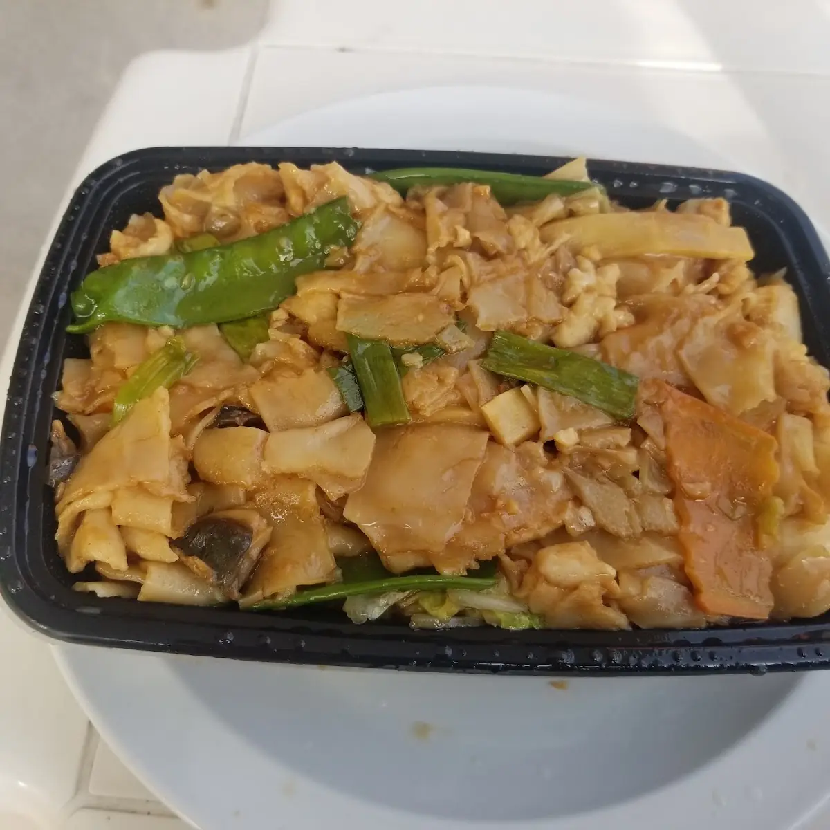 chicken chow fun 鸡炒粉